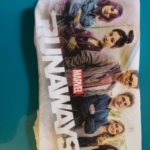 Runaways shirt
